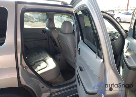 2006 Chevrolet Hhr Lt из США, поврежденный, VIN 3GNDA23PX6S571121